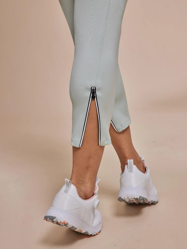 Mistfall Casual Drawstring Capris – Lightweight capri joggers with drawstring