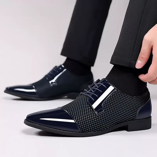Mistfall Classic Oxford Dress Shoes